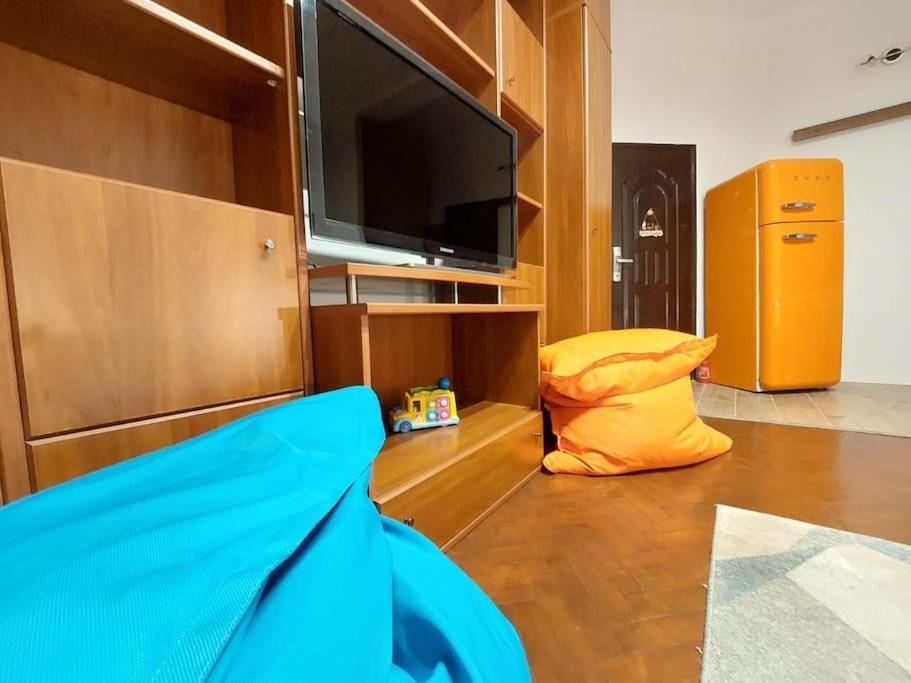 Sweet Dreams Suites Cosy Studio Piata Romana Bukarest Eksteriør billede